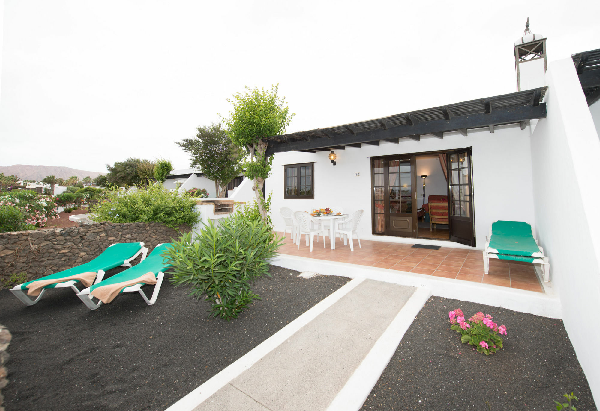 Ona Las Casitas Playa Blanca  Exteriör bild